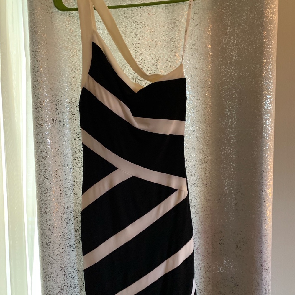 Black and white one shoulder formal dress